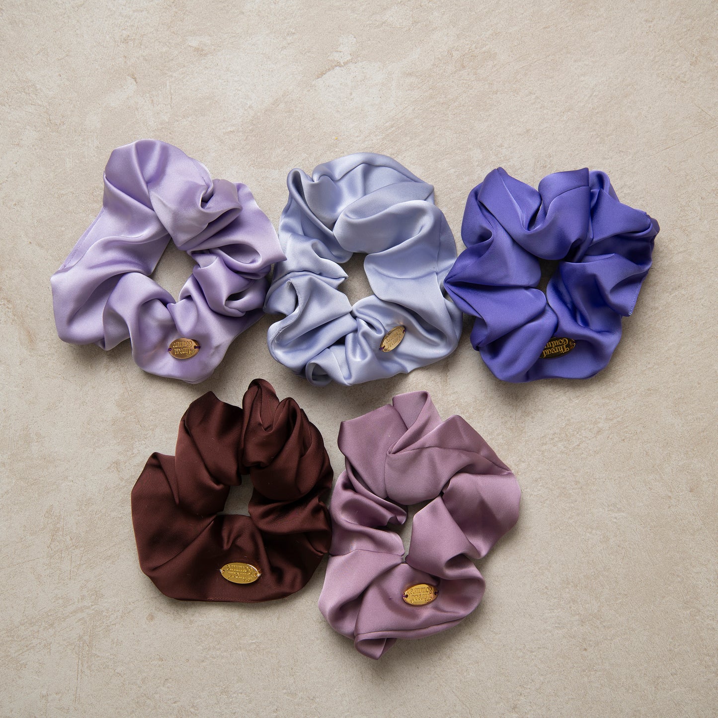 Satin soft scrunchie in light violet