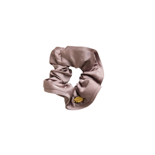 Satin scrunchie in lavender